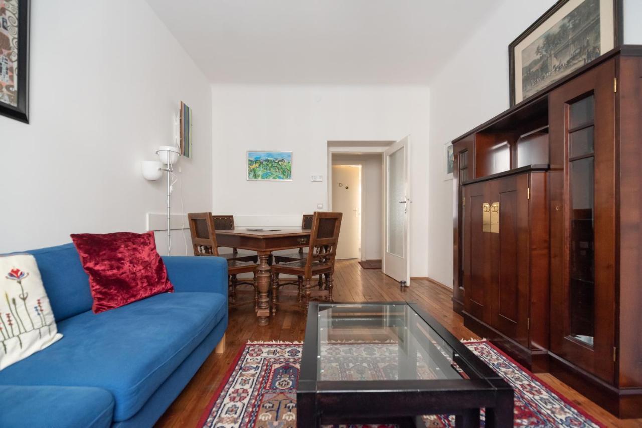 Im Herzen Von Wien Bagian luar foto